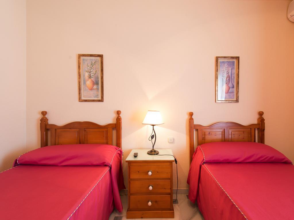 Hostal San Francisco Granja de Torrehermosa Δωμάτιο φωτογραφία