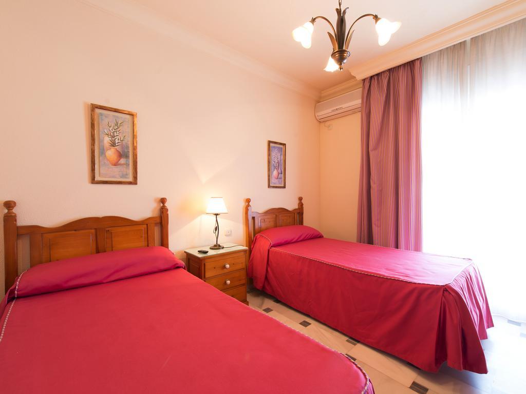 Hostal San Francisco Granja de Torrehermosa Δωμάτιο φωτογραφία